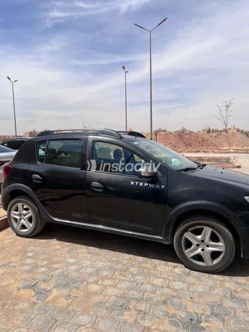 Renault Sandero 2021 White Used for Sale - 2