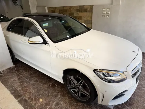 Mercedes C 300 2020 White Used for Sale - 8