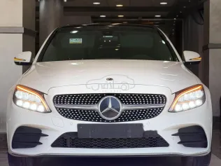 مرسيدس C 300 2020 أبيض مستعملة للبيع