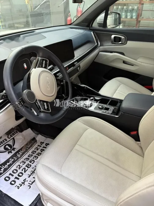 Kia Sorento 2025 White Used for Sale - 10