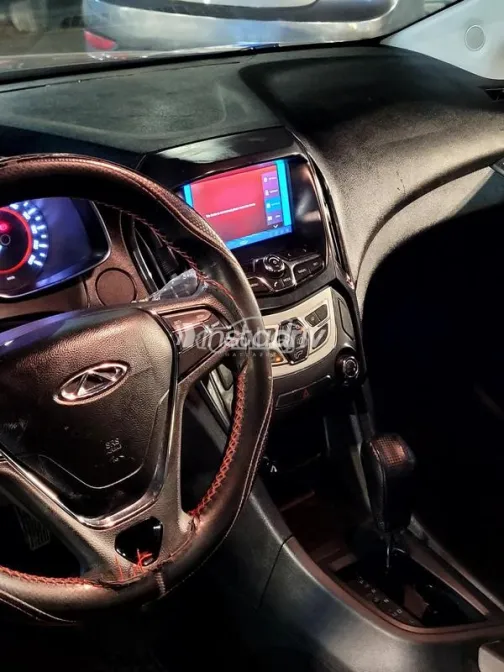 شيرى اريزو 5 2023 ذهبي مستعملة للبيع - 10