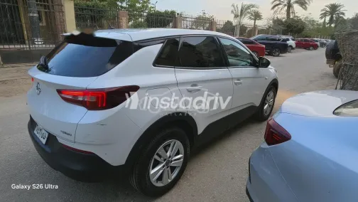 Opel Grandland 2019 White Used for Sale - 2