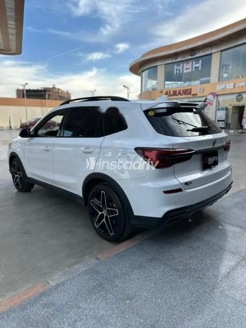 ام جى ار اكس 5 2025 أبيض مستعملة للبيع - 6