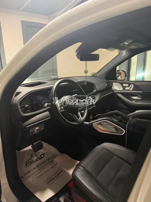 Mercedes GLE 450 2023 White Used for Sale - 4
