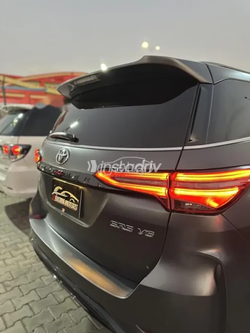 Toyota Fortuner 2023 Gray Used for Sale - 2