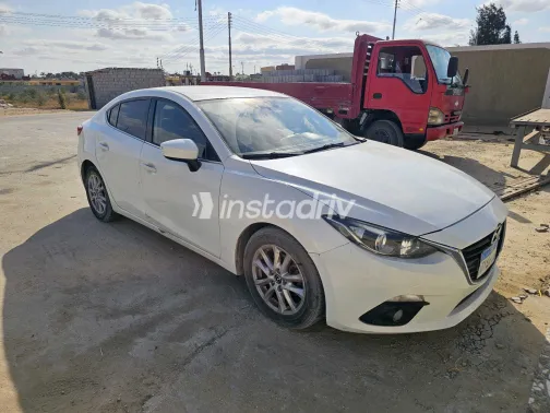 Mazda 3 2017 White Used for Sale - 2