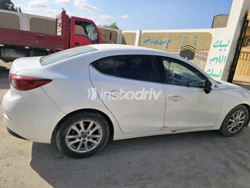 Mazda 3 2017 White Used for Sale - 5