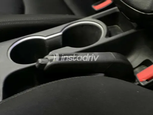 Hyundai Elantra MD 2015 White Used for Sale - 1