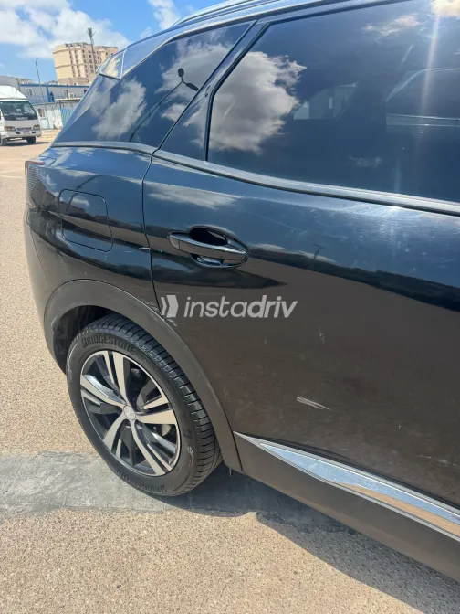 بيجو 3008 2019 أبيض مستعملة للبيع - 3
