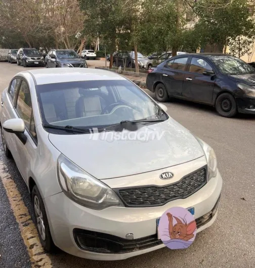 Kia Rio 2014 Silver Used for Sale - 1