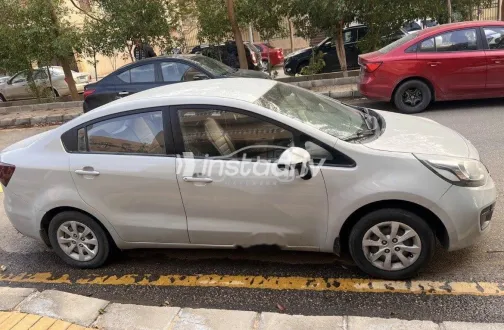 Kia Rio 2014 Silver Used for Sale - 8