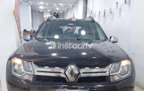 Renault Duster 2021 White Used for Sale - 4