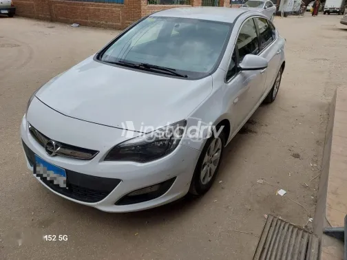 Opel Astra 2020 White Used for Sale - 2