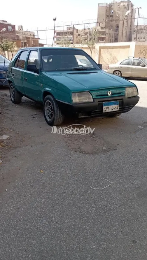 سكودا فيفوريت 1994 أخضر مستعملة للبيع - 6
