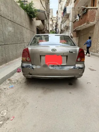 هيونداي فيرنا 2010 رمادي غامق مستعملة للبيع