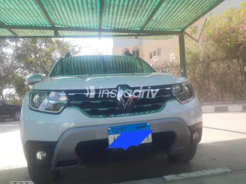 Renault Duster 2023 White Used for Sale - 8