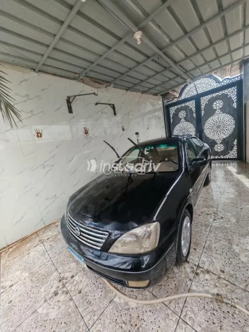 Nissan Sunny 2012 Black Used for Sale - 2