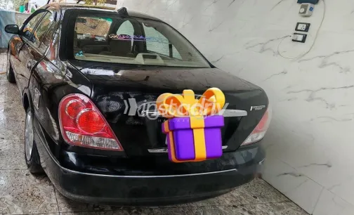 Nissan Sunny 2012 Black Used for Sale - 4
