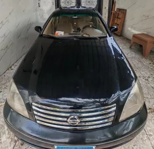 Nissan Sunny 2012 Black Used for Sale