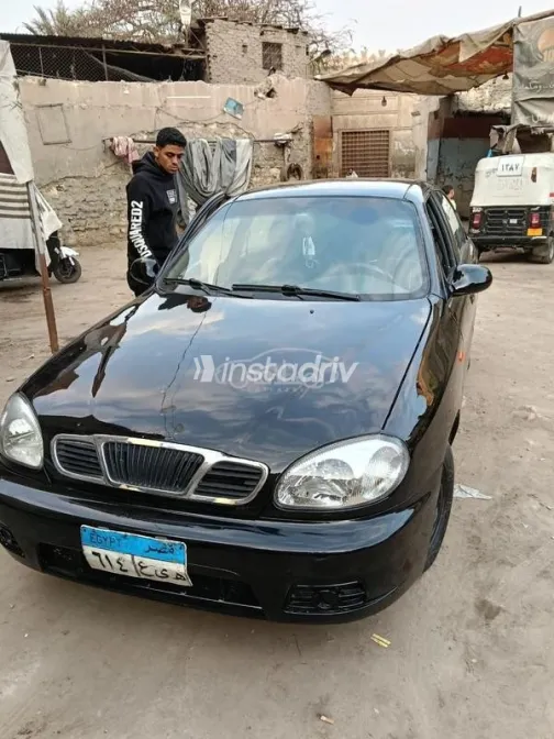 دايو لانوس 2000 أسود مستعملة للبيع - 5