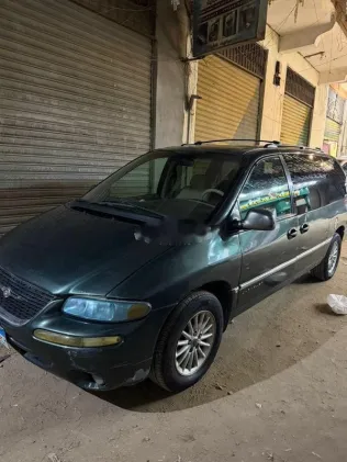 Chrysler Voyager 2000 Green Used for Sale