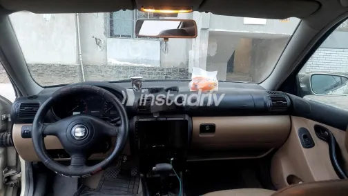 Seat Leon 2003 Gold Used for Sale - 5