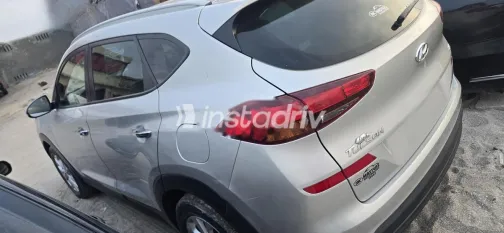 Hyundai Tucson GDI 2019 Silver Used for Sale - 4