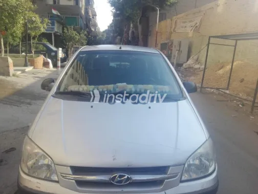 هيونداي جيتز 2005 فضي مستعملة للبيع - 2