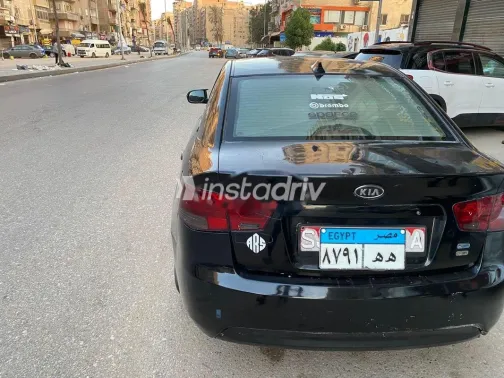 Kia Cerato 2010 Black Used for Sale - 7