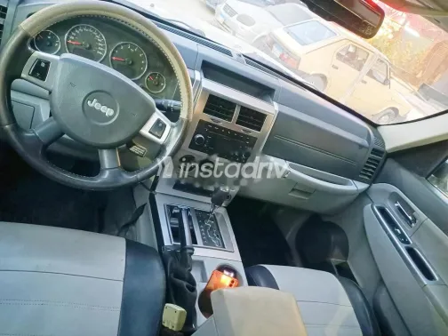 Jeep Cherokee 2009 Silver Used for Sale - 3