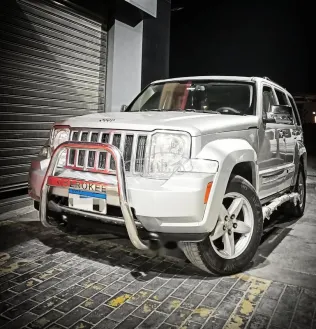 Jeep Cherokee 2009 Silver Used for Sale