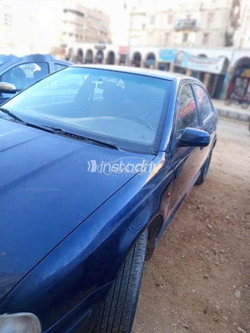 سكودا اوكتافيا A4 1998 أزرق مستعملة للبيع - 2