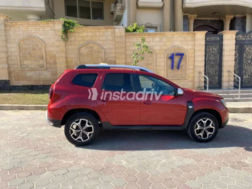 Renault Duster 2021 White Used for Sale - 7