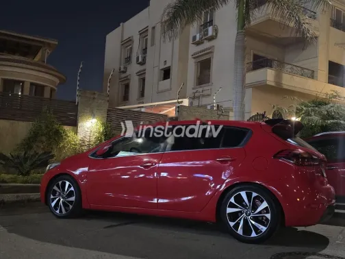 Kia Cerato 2015 Red Used for Sale - 6