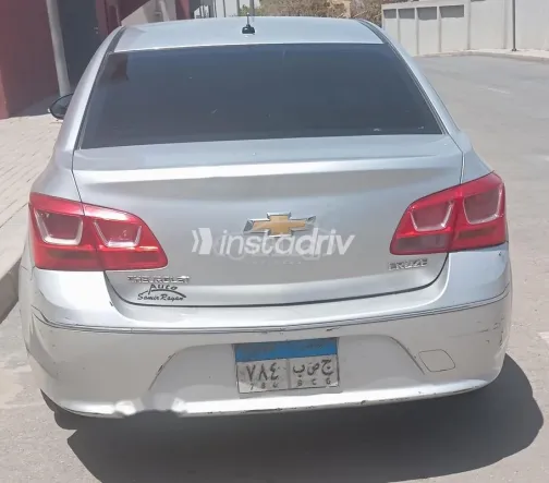 Chevrolet Cruze 2017 White Used for Sale - 1