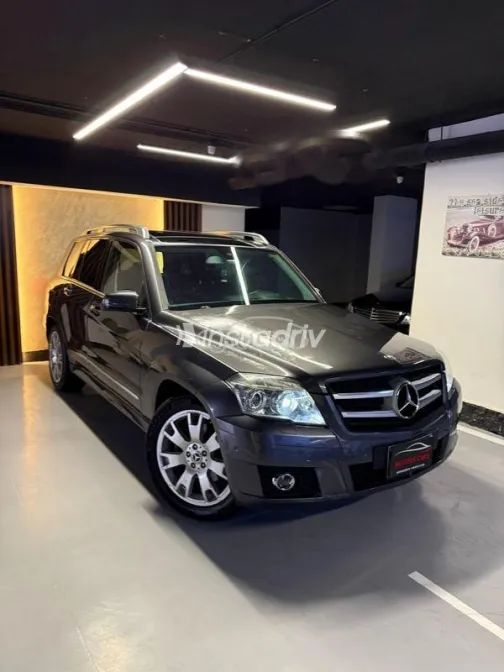 مرسيدس GLK 2011 بني مستعملة للبيع - 2