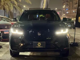 جاكوار اف بيس 2023 أسود مستعملة للبيع