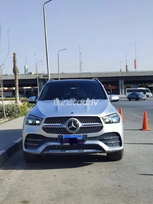 Mercedes GLE 2021 Silver Used for Sale - 10