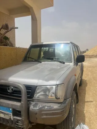 هيونداي جالوبر 2001 فضي مستعملة للبيع