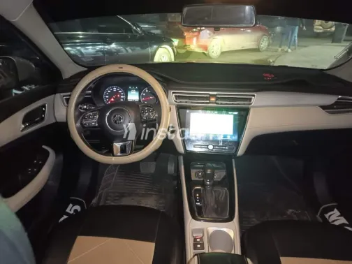 ام جى 5 2021 أبيض مستعملة للبيع - 1