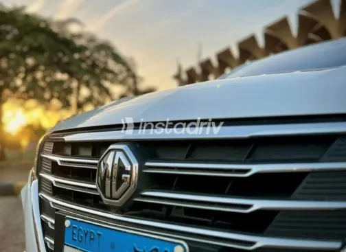 ام جى 5 2021 أبيض مستعملة للبيع - 2