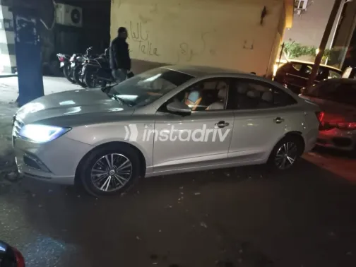 ام جى 5 2021 أبيض مستعملة للبيع - 5