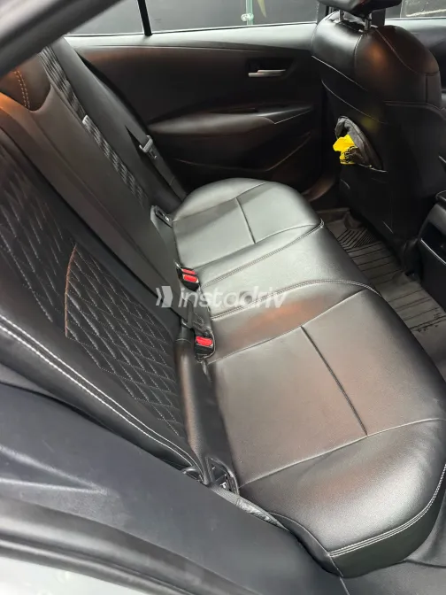 Toyota Corolla 2020 White Used for Sale - 4