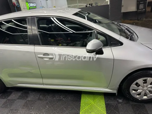 Toyota Corolla 2020 White Used for Sale - 6