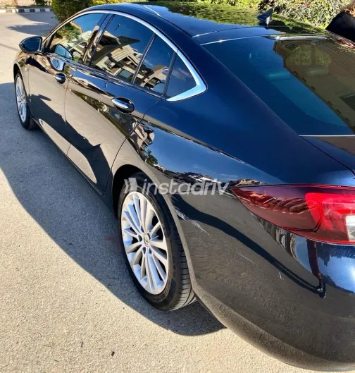 اوبل أنسيجنيا 2019 أبيض مستعملة للبيع - 3