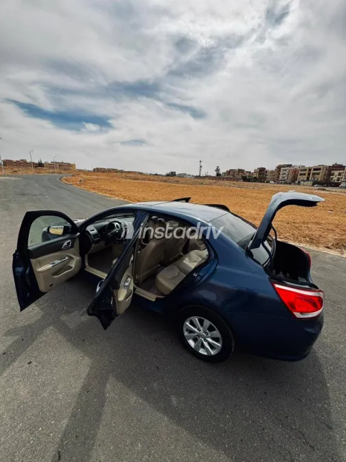شيفروليه أوبترا 2021 أبيض مستعملة للبيع - 5