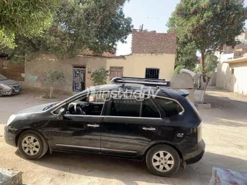 Kia Carens 2010 Black Used for Sale - 2