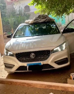 ام جى 6 2020 أبيض مستعملة للبيع