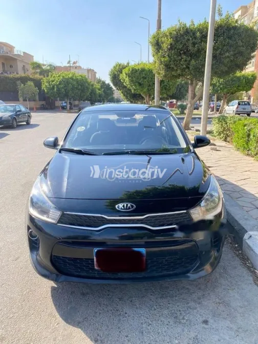 كيا ريو 2019 أبيض مستعملة للبيع - 1