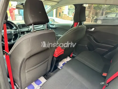 Ford Fiesta 2019 White Used for Sale - 9